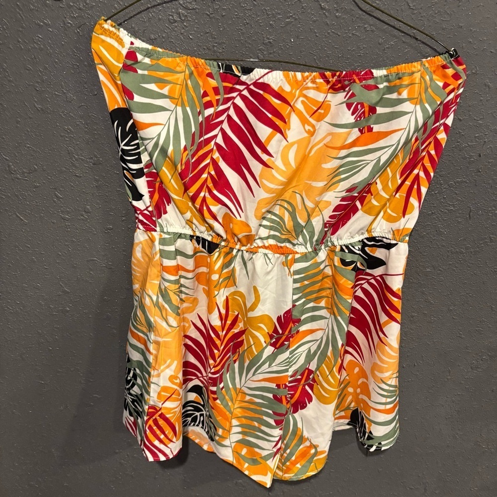 Women’s SHEIN Tropical Leaf Print Romper